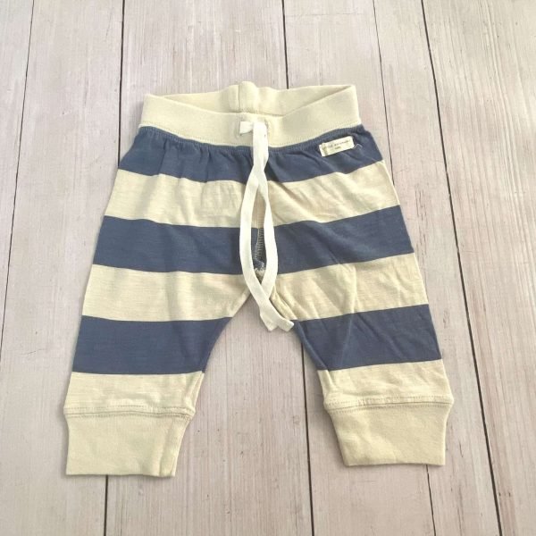 Pantaloncito rayado azul-beige AKIABARA